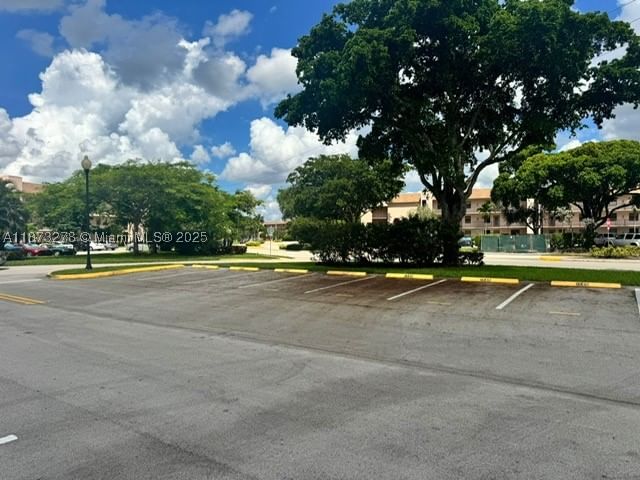 Real estate property located at 10332 Sunrise Lakes Blvd #106, Broward, Sunrise Lakes Phase 4, Sunrise, FL