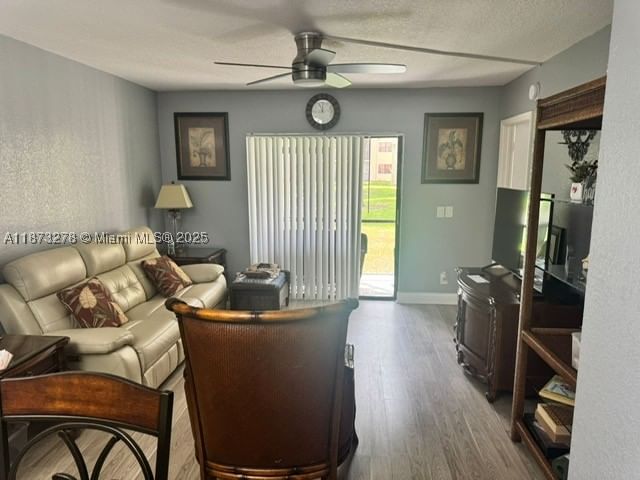 Real estate property located at 10332 Sunrise Lakes Blvd #106, Broward, Sunrise Lakes Phase 4, Sunrise, FL
