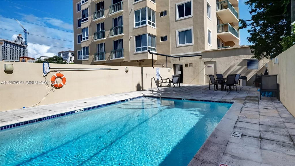 Real estate property located at 2501 Douglas Rd #601, Miami-dade, Douglas Place Condo, Miami, FL