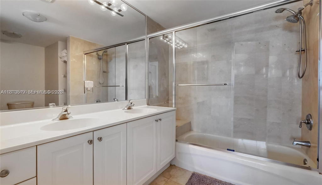 Real estate property located at 2501 Douglas Rd #601, Miami-dade, Douglas Place Condo, Miami, FL
