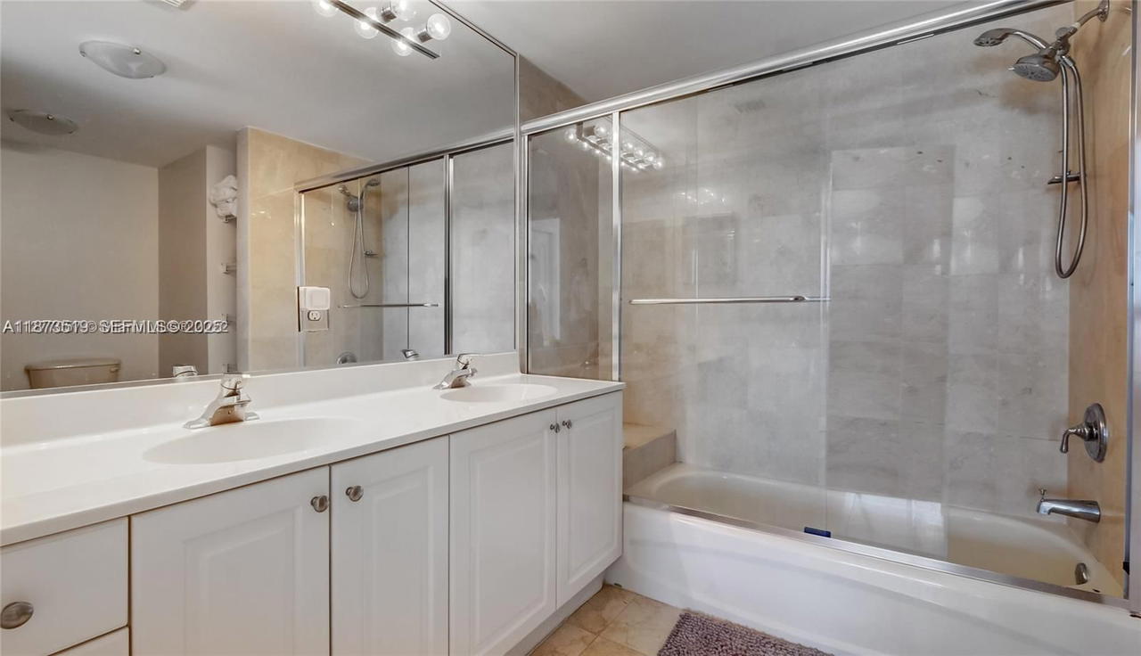 Real estate property located at 2501 Douglas Rd #601, Miami-dade, Douglas Place Condo, Miami, FL