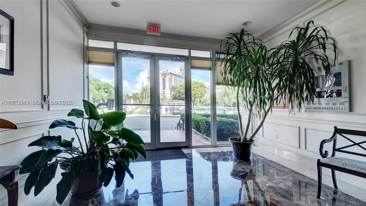 Real estate property located at 2501 Douglas Rd #601, Miami-dade, Douglas Place Condo, Miami, FL