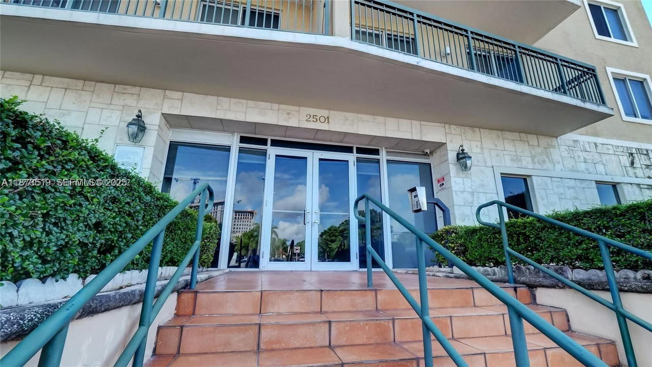 Real estate property located at 2501 Douglas Rd #601, Miami-dade, Douglas Place Condo, Miami, FL