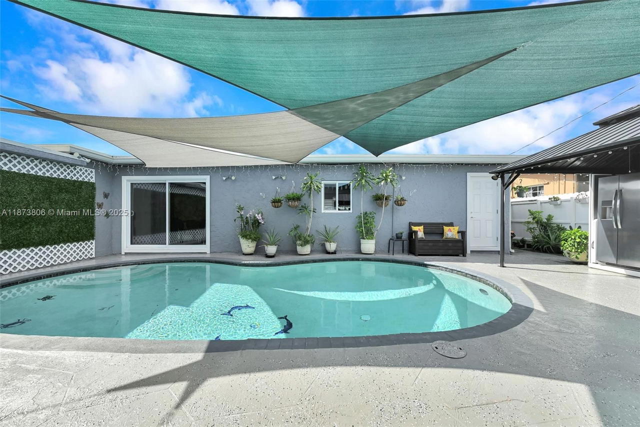 Real estate property located at 7905 Ramona St, Broward, Miramar Sec 14, Miramar, FL