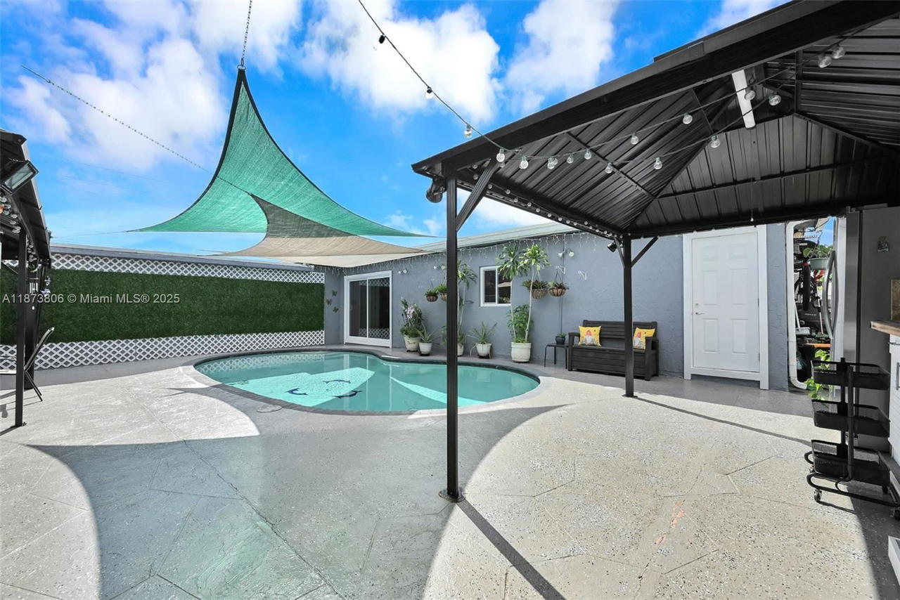 Real estate property located at 7905 Ramona St, Broward, Miramar Sec 14, Miramar, FL