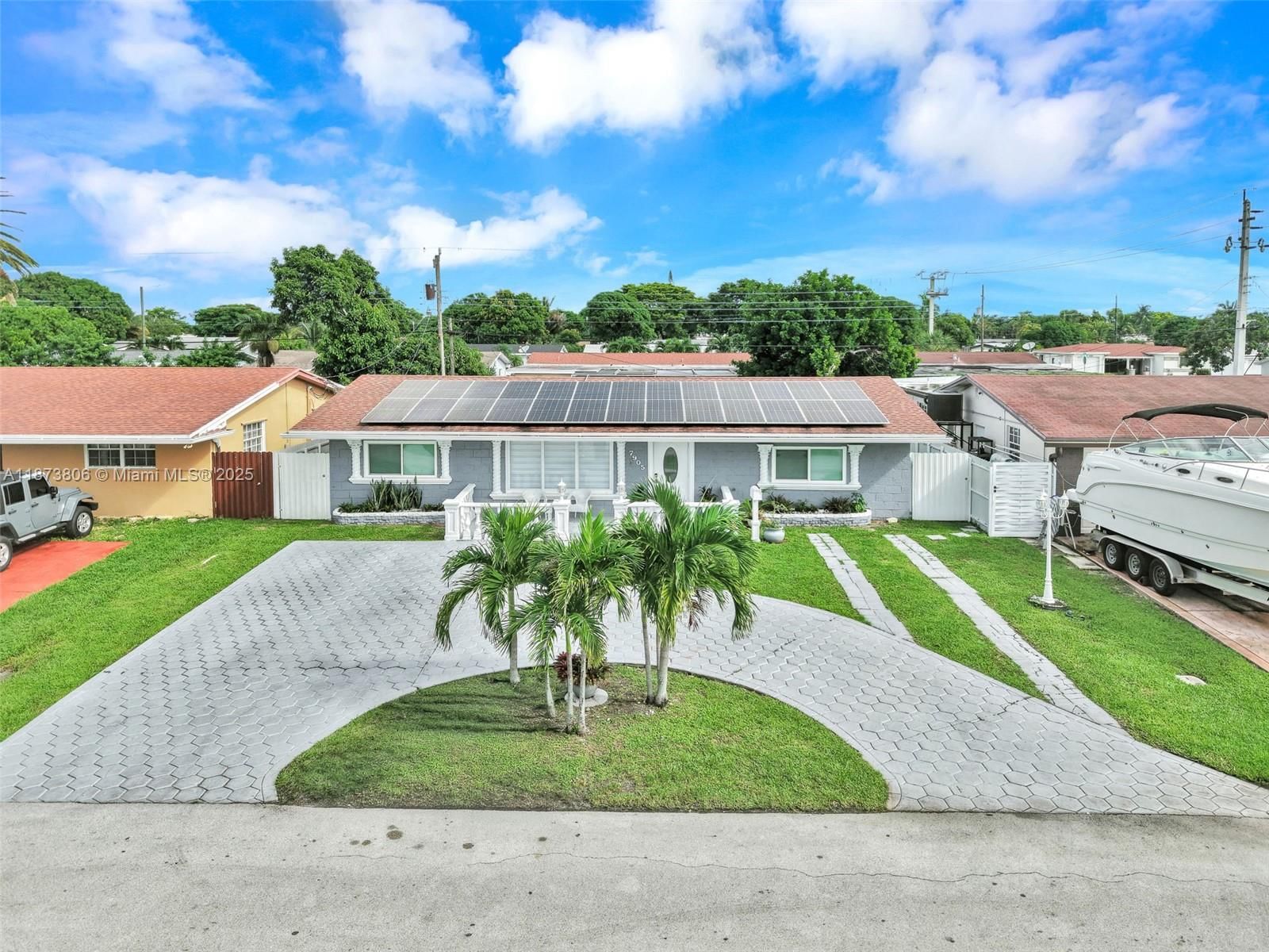 Real estate property located at 7905 Ramona St, Broward, Miramar Sec 14, Miramar, FL