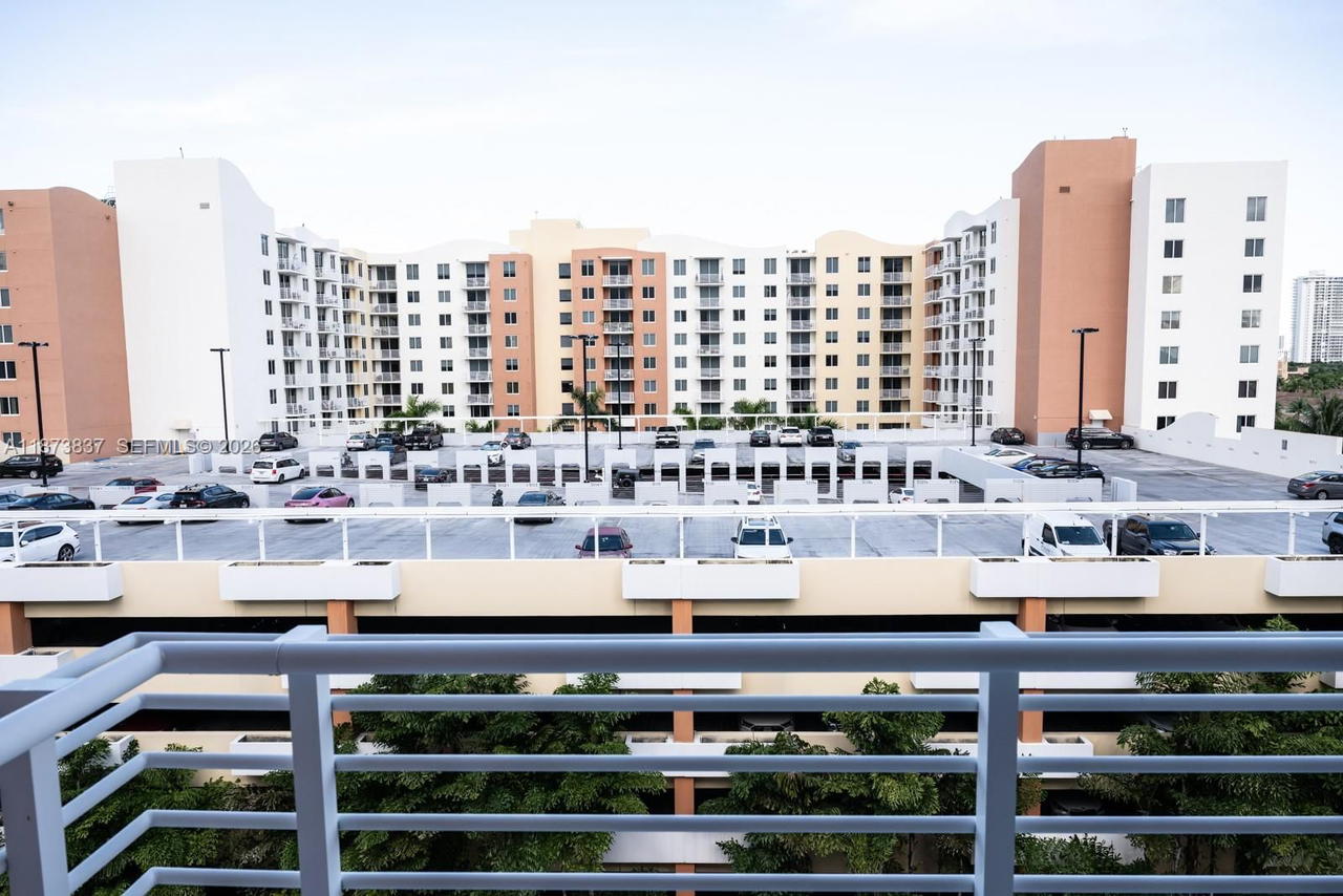 Real estate property located at 2775 187th St PH24, Miami-dade, Venture At Aventura West, Aventura, FL