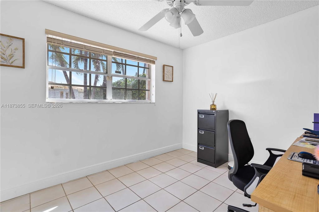 Real estate property located at 7801 9th Ter, Miami-dade, Amend Plat Of F R F Sub, Miami, FL