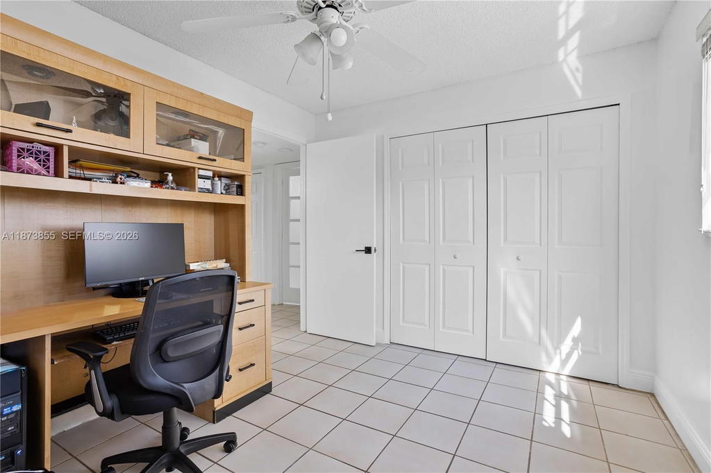 Real estate property located at 7801 9th Ter, Miami-dade, Amend Plat Of F R F Sub, Miami, FL