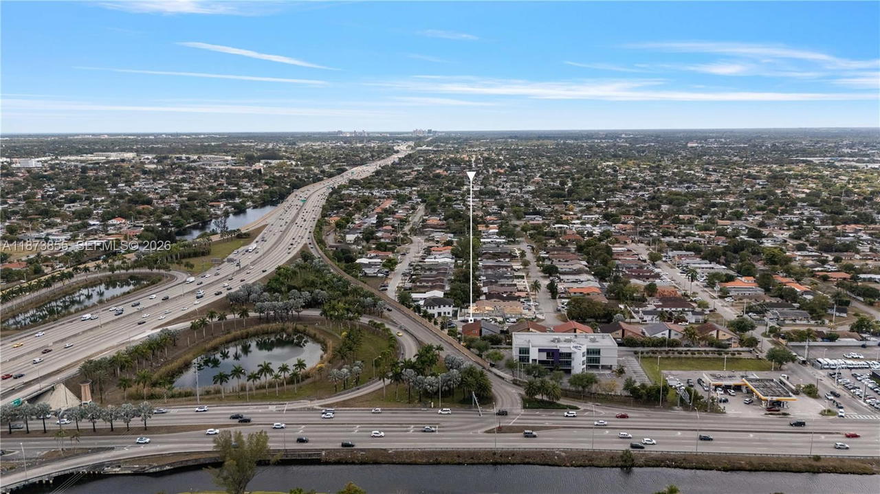 Real estate property located at 7801 9th Ter, Miami-dade, Amend Plat Of F R F Sub, Miami, FL