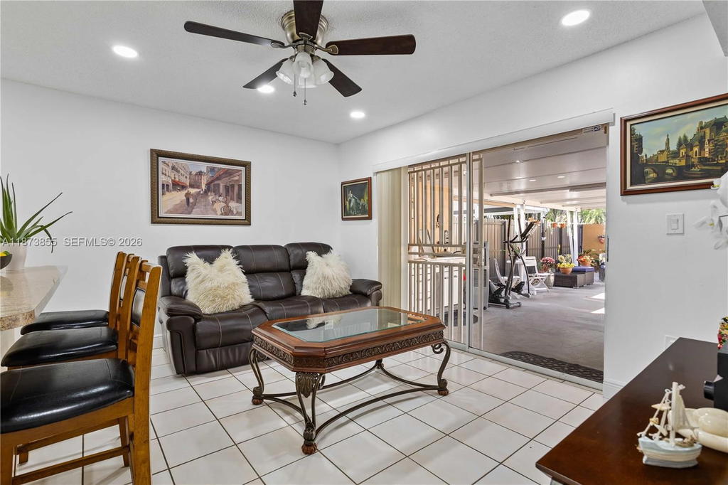 Real estate property located at 7801 9th Ter, Miami-dade, Amend Plat Of F R F Sub, Miami, FL
