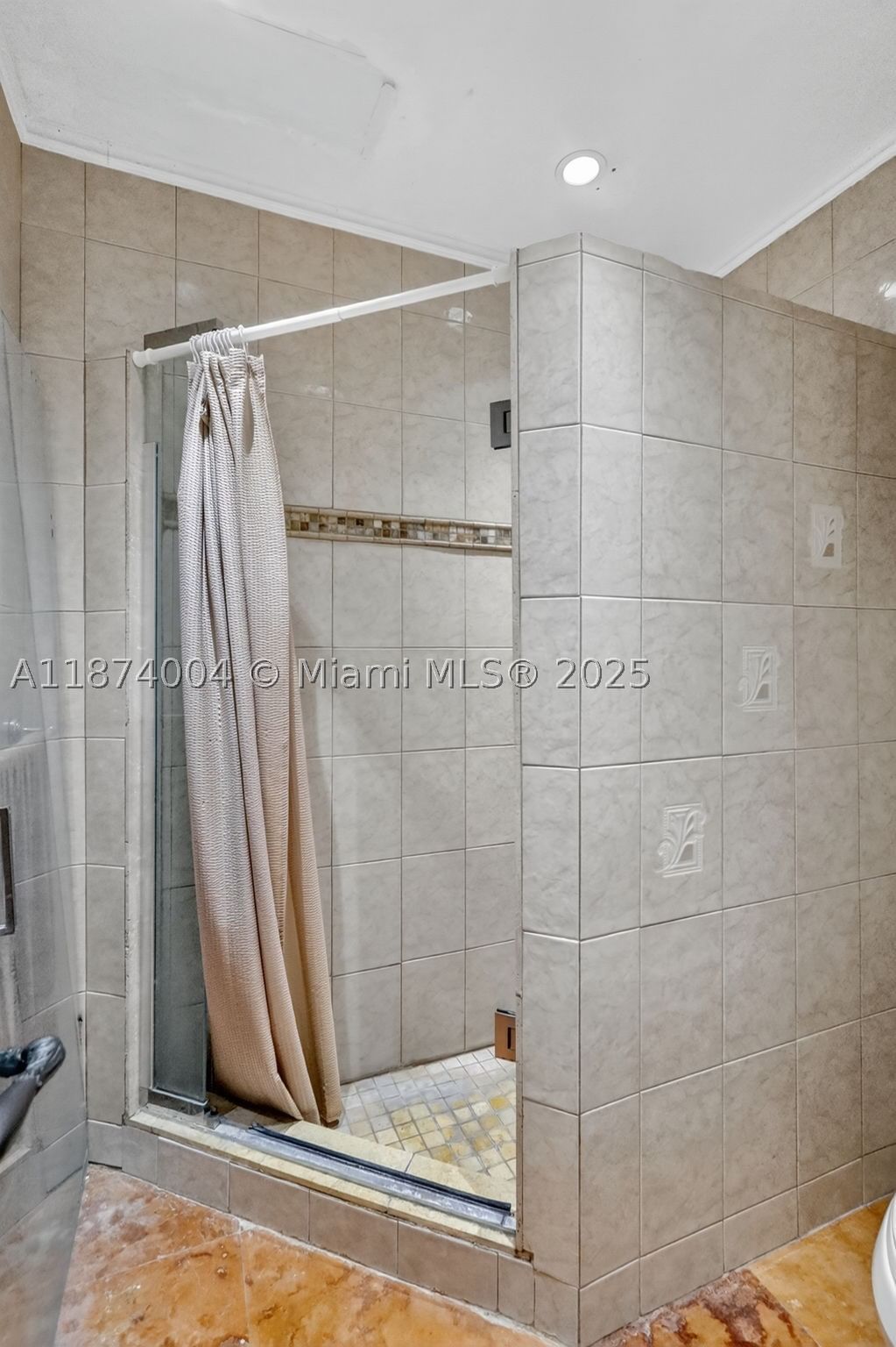 Real estate property located at 7120 Wilson St, Broward, Heritage Homes First Add, Hollywood, FL
