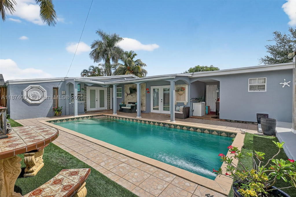 Real estate property located at 7120 Wilson St, Broward, Heritage Homes First Add, Hollywood, FL