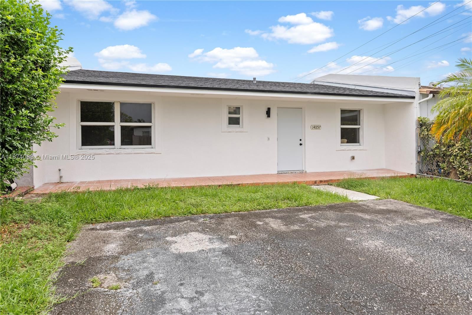 Real estate property located at 14857 114th Ct, Miami-dade, Richmond Townhouse, Miami, FL