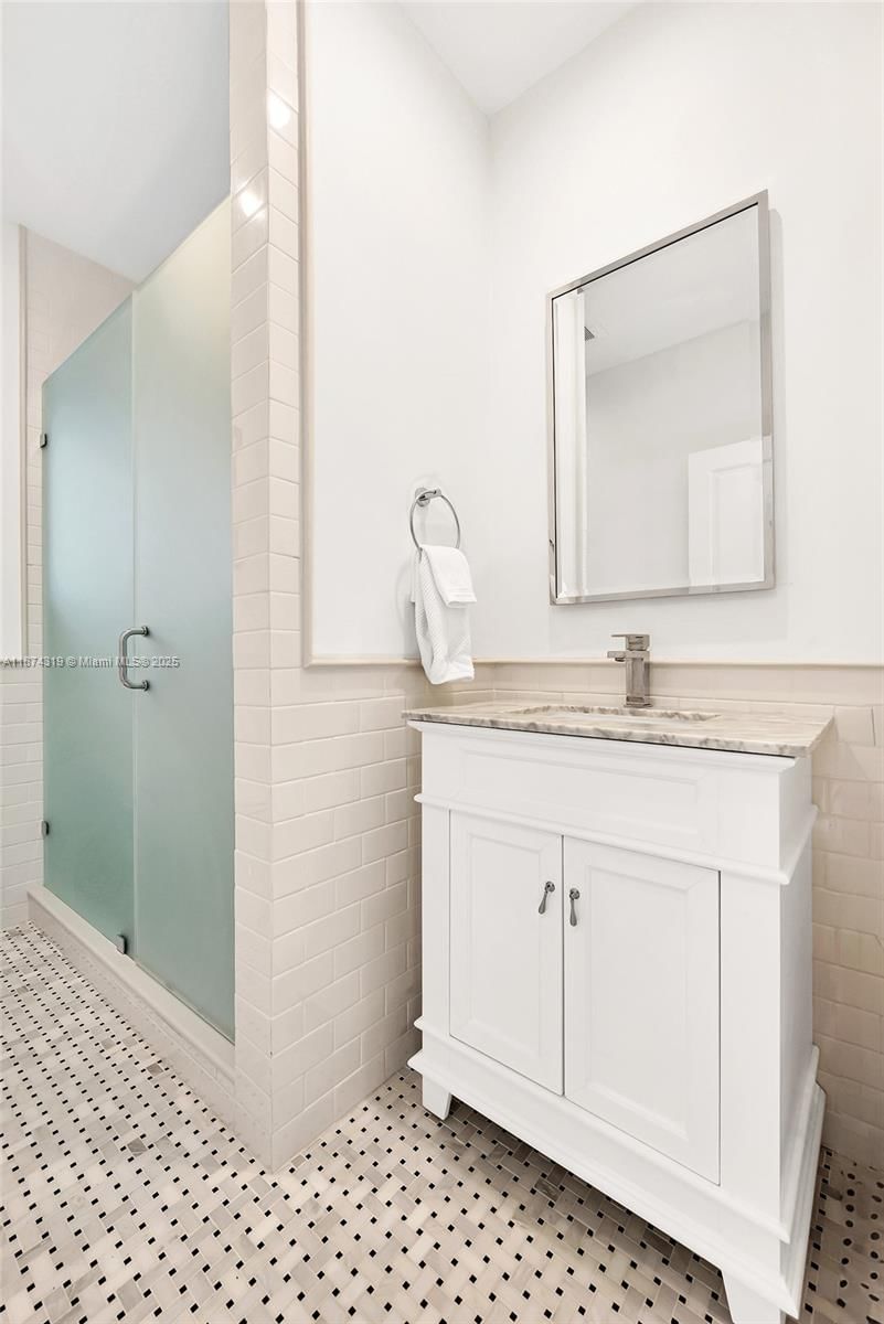 Real estate property located at 1137 Obispo Ave, Miami-dade, Coral Gables Sec C, Coral Gables, FL