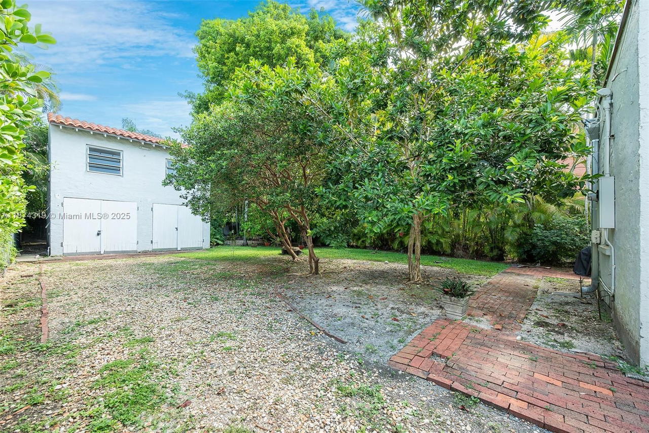 Real estate property located at 1137 Obispo Ave, Miami-dade, Coral Gables Sec C, Coral Gables, FL