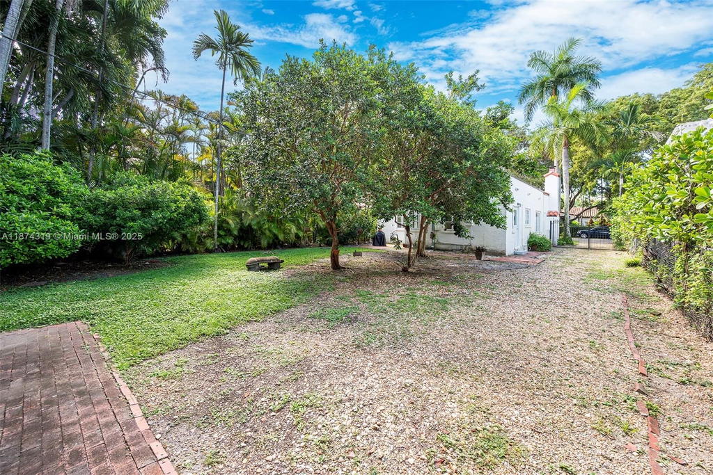 Real estate property located at 1137 Obispo Ave, Miami-dade, Coral Gables Sec C, Coral Gables, FL