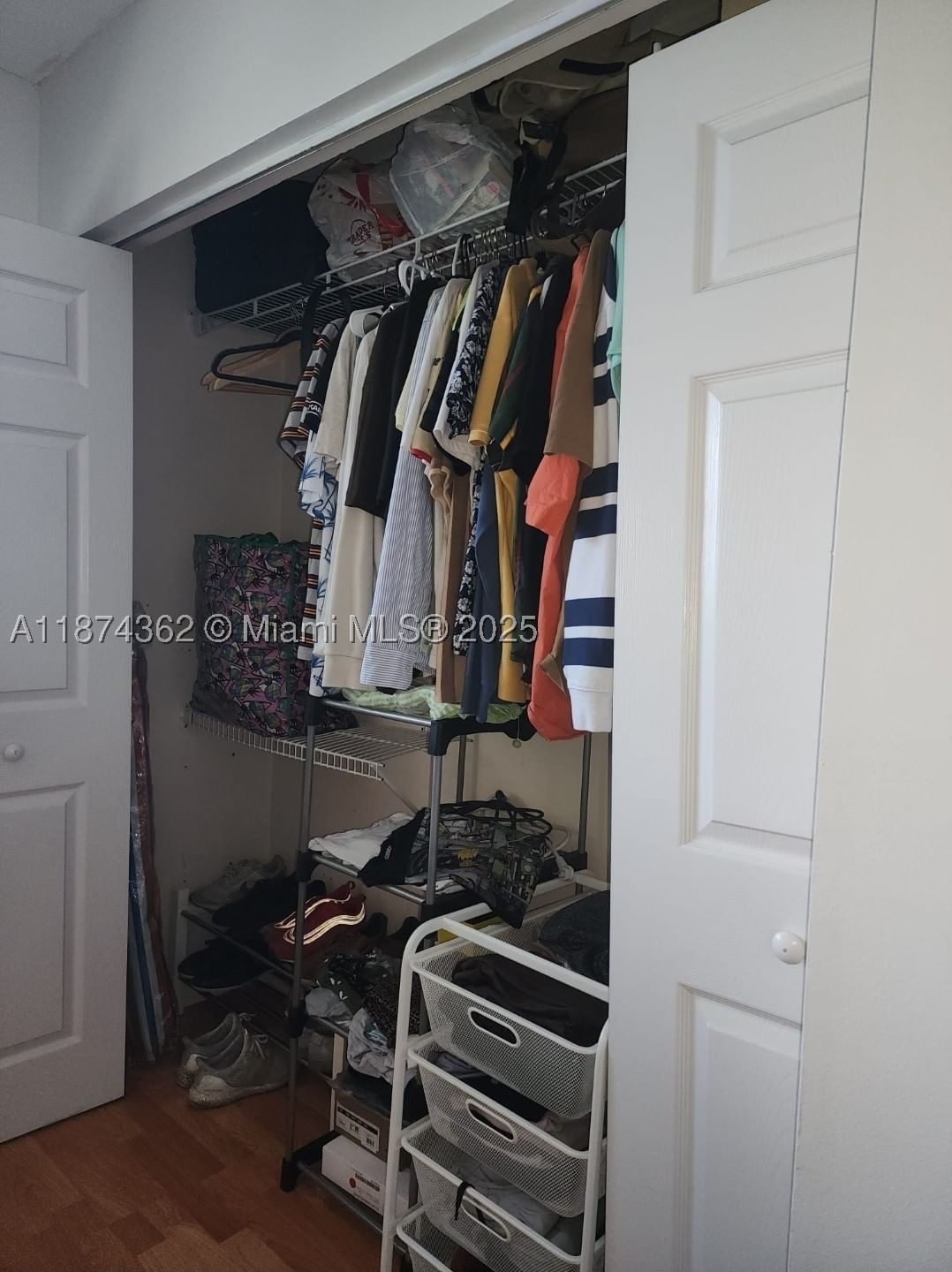 Real estate property located at 11060 143rd Pl, Miami-dade, Country Tree Sub, Miami, FL