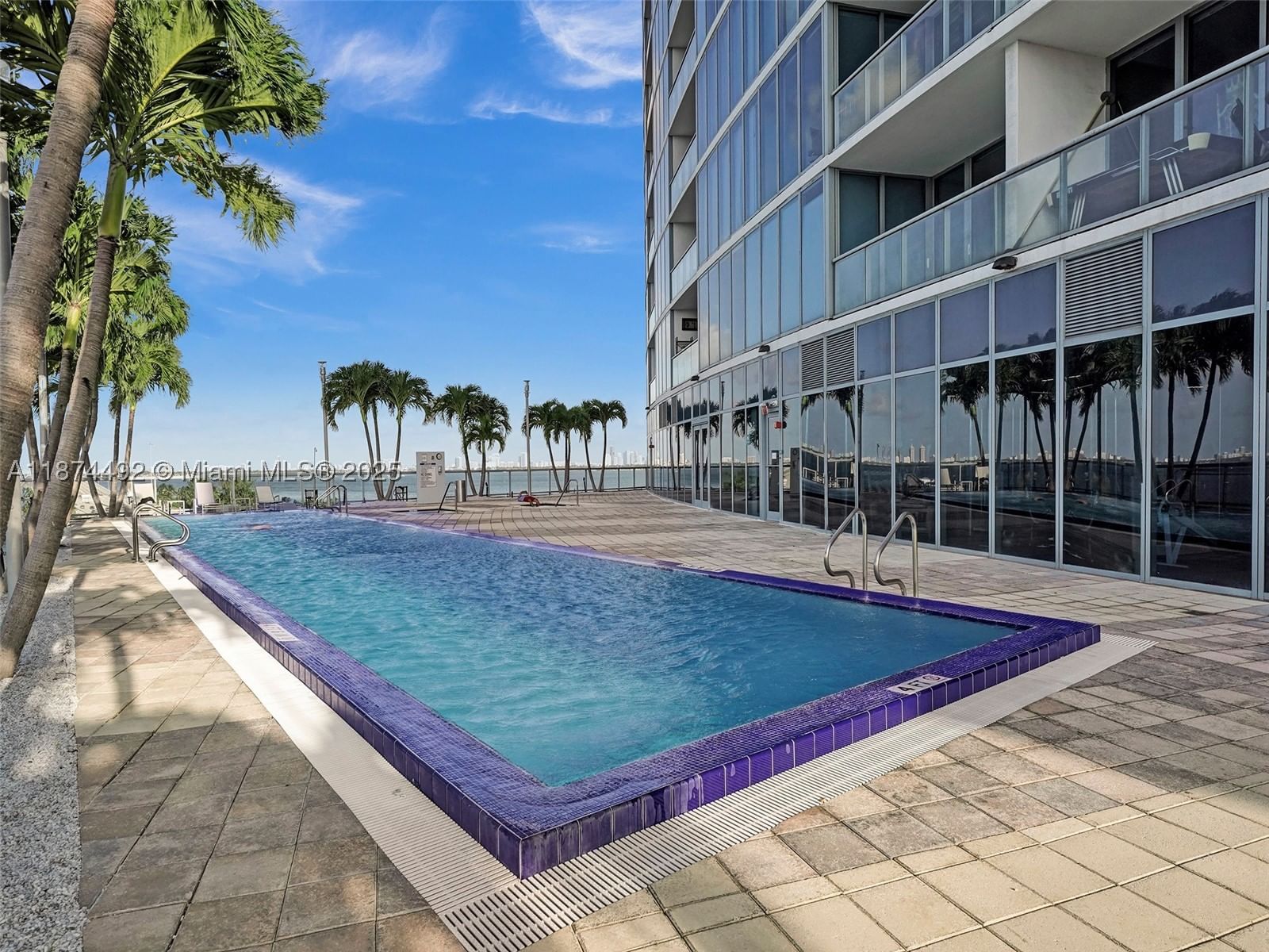 Real estate property located at 601 36th St #2703, Miami-dade, Blue Condo, Miami, FL