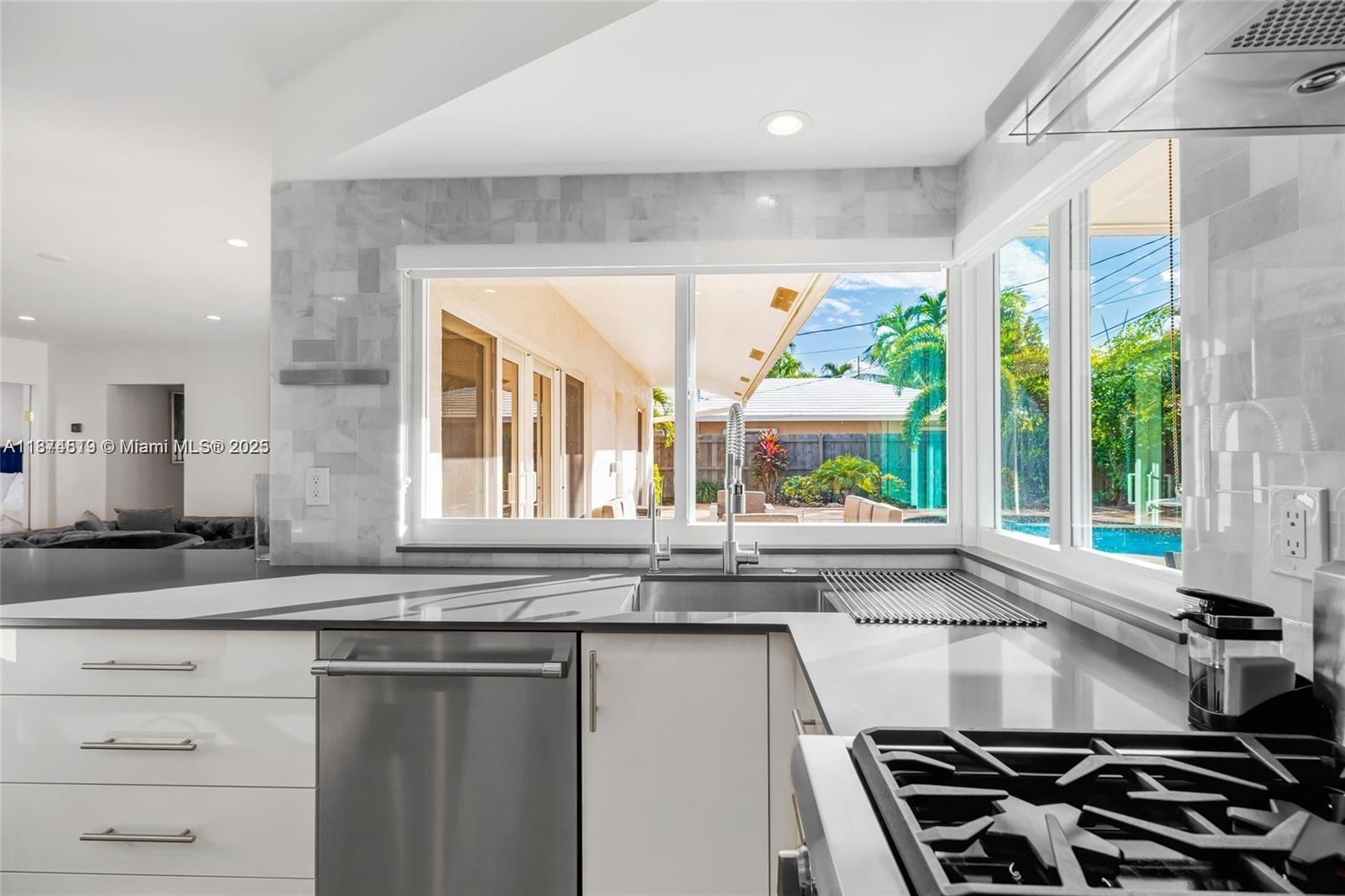 Real estate property located at 5131 26th Ave, Broward, Golf Estates, Fort Lauderdale, FL