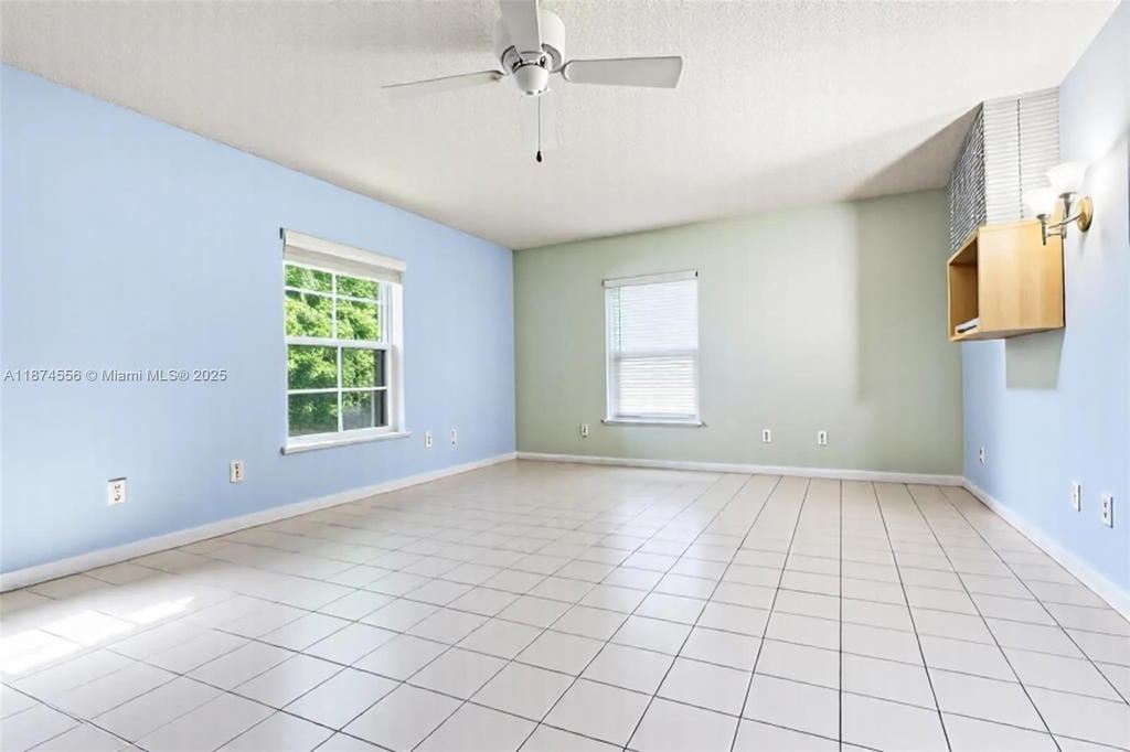 Real estate property located at 4211 135th Ave, Miami-dade, San Sebastian Unit No 5, Miami, FL