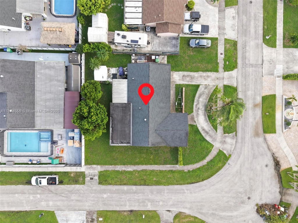 Real estate property located at 4211 135th Ave, Miami-dade, San Sebastian Unit No 5, Miami, FL