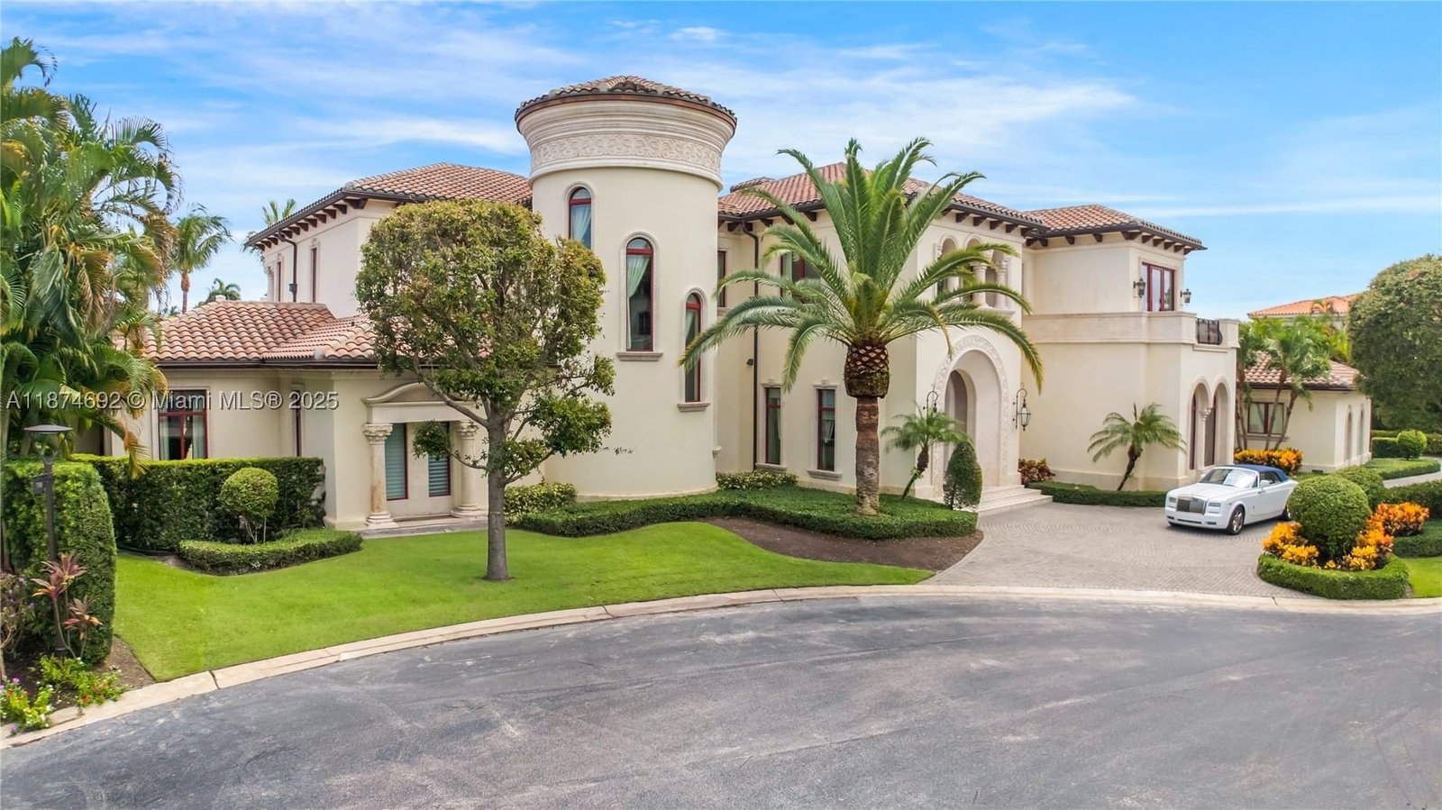Real estate property located at 700 Osprey Point Cir, Palm Beach, Sanctuary, Boca Raton, FL