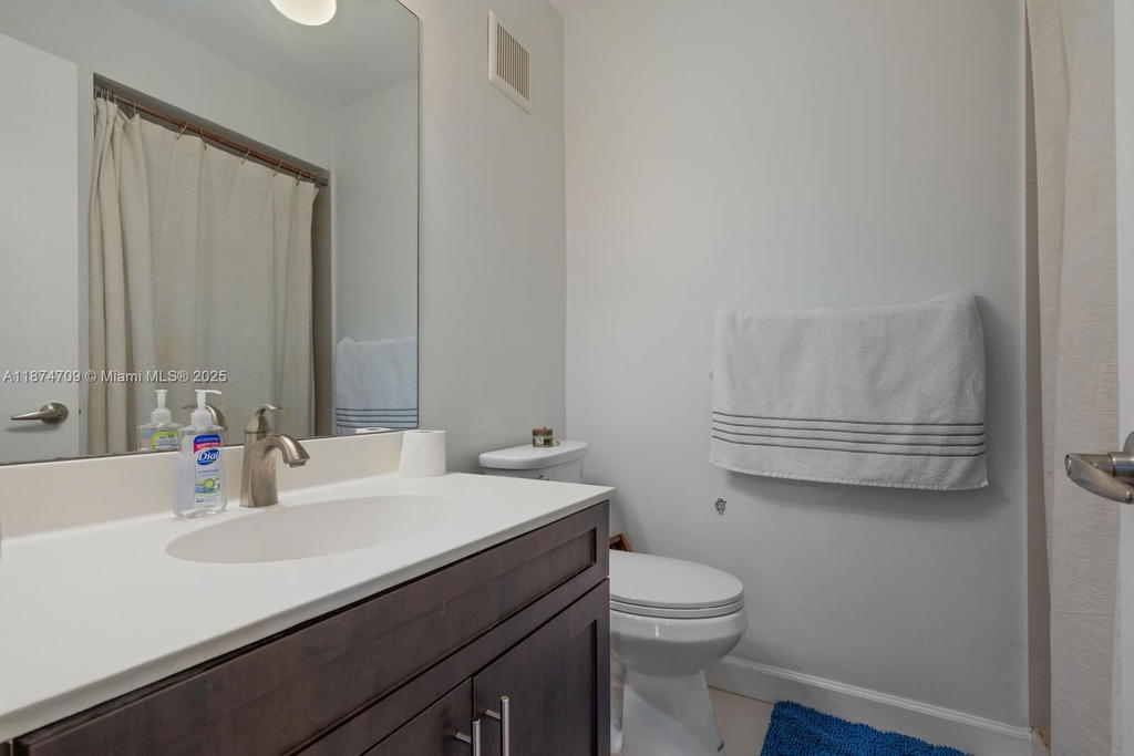 Real estate property located at 4550 68th Ct Cir #54-8, Miami-dade, Gables Point Condo I, Miami, FL