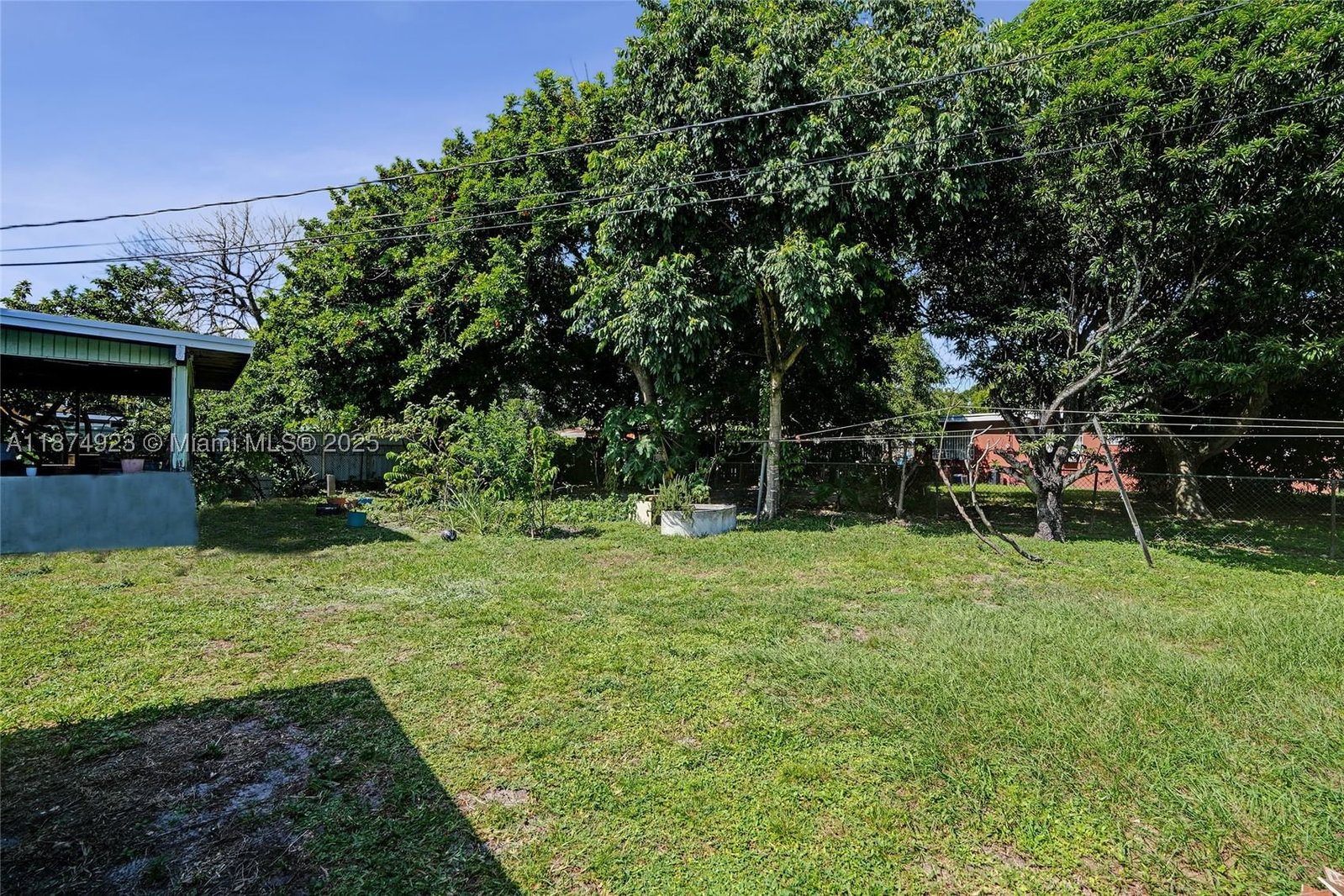 Real estate property located at 301 190th Street, Miami-dade, Norwood Sub, Miami Gardens, FL