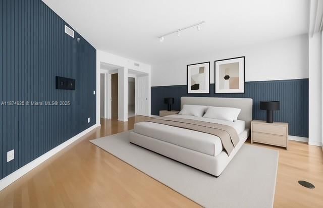 Real estate property located at 1643 Brickell Ave #1002, Miami-dade, Santa Maria Condo, Miami, FL