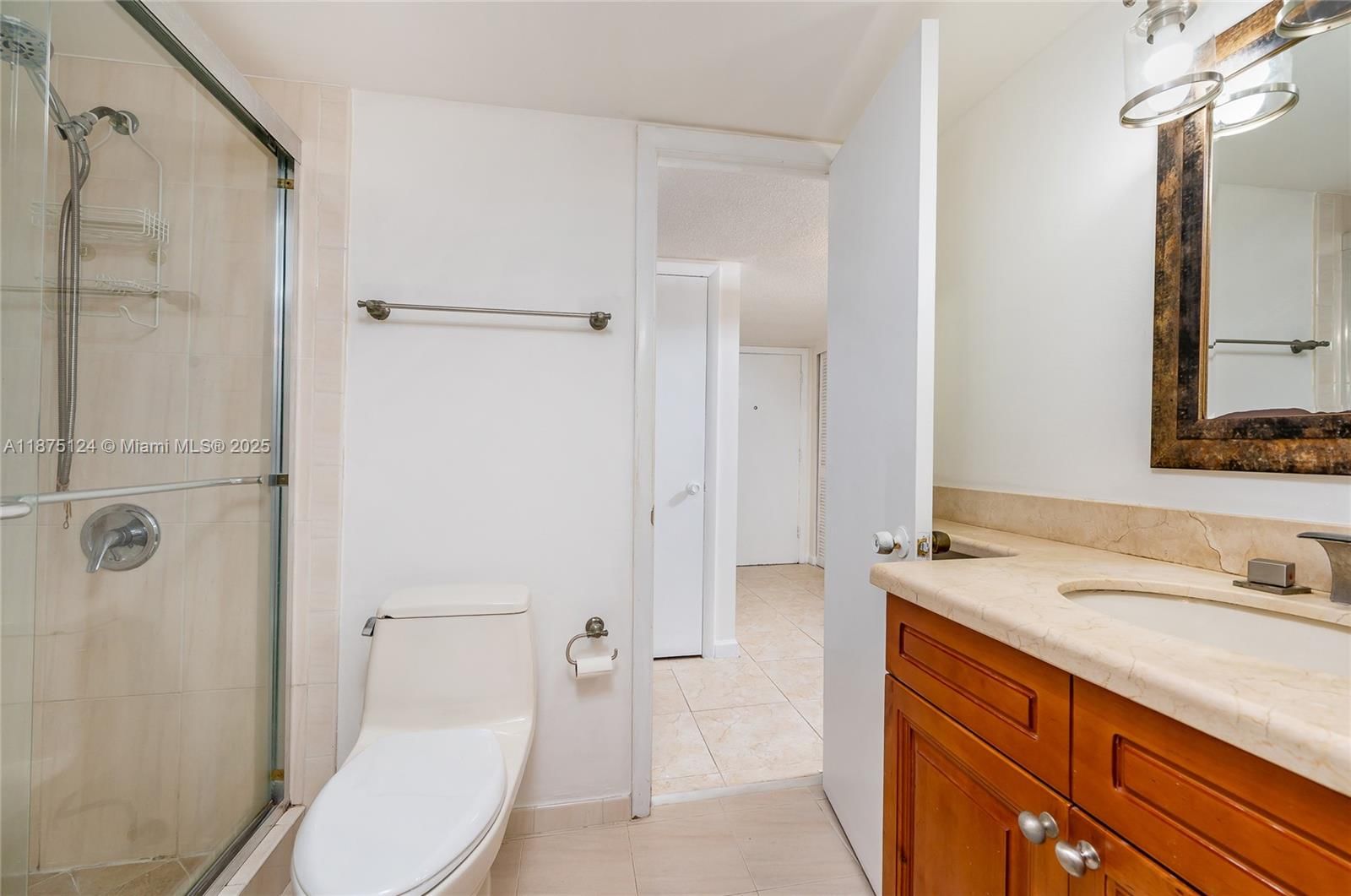 Real estate property located at 875 195th St #112, Miami-dade, Azure Lake Condo, Miami, FL