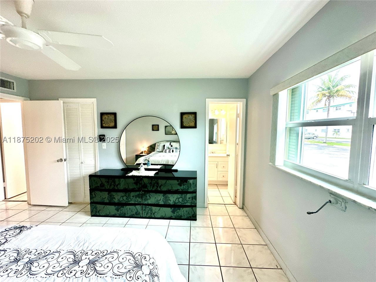 Real estate property located at 5300 Washington St A139, Broward, Beverly Hills Condo #1, Hollywood, FL