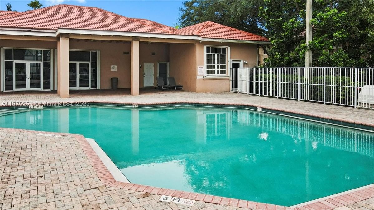 Real estate property located at 3261 Sabal Palm Mnr #206, Broward, Serenity Palms Condo, Davie, FL