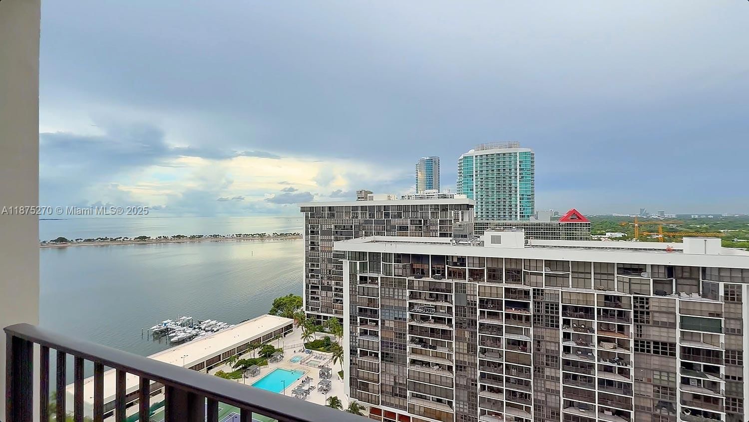 Real estate property located at 1901 Brickell Ave B2205, Miami-dade, Brickell Place Condo, Miami, FL