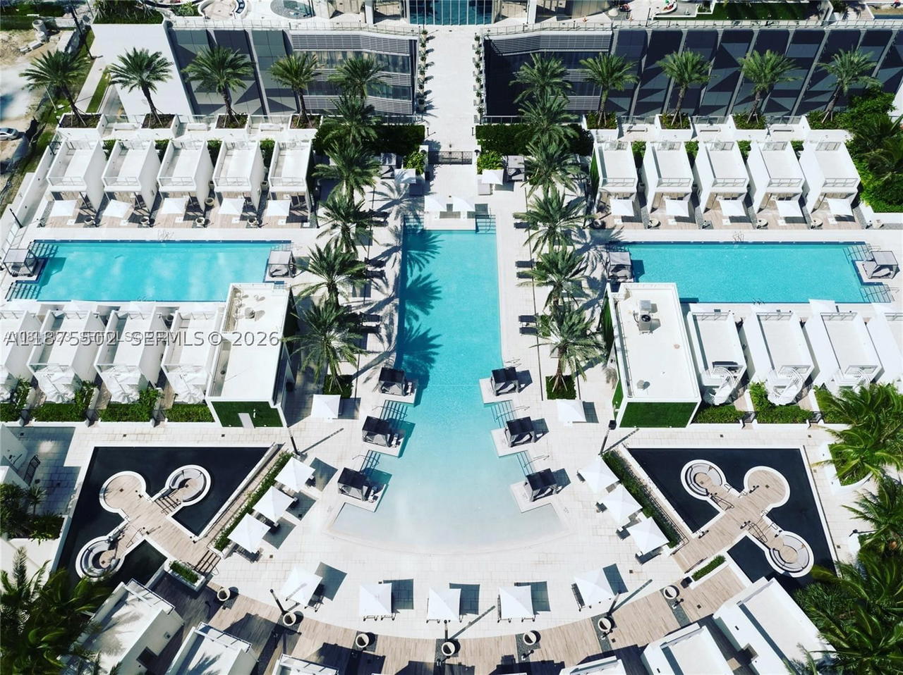 Real estate property located at 851 1st Ave #1203, Miami-dade, Paramount Miami Worldcent, Miami, FL