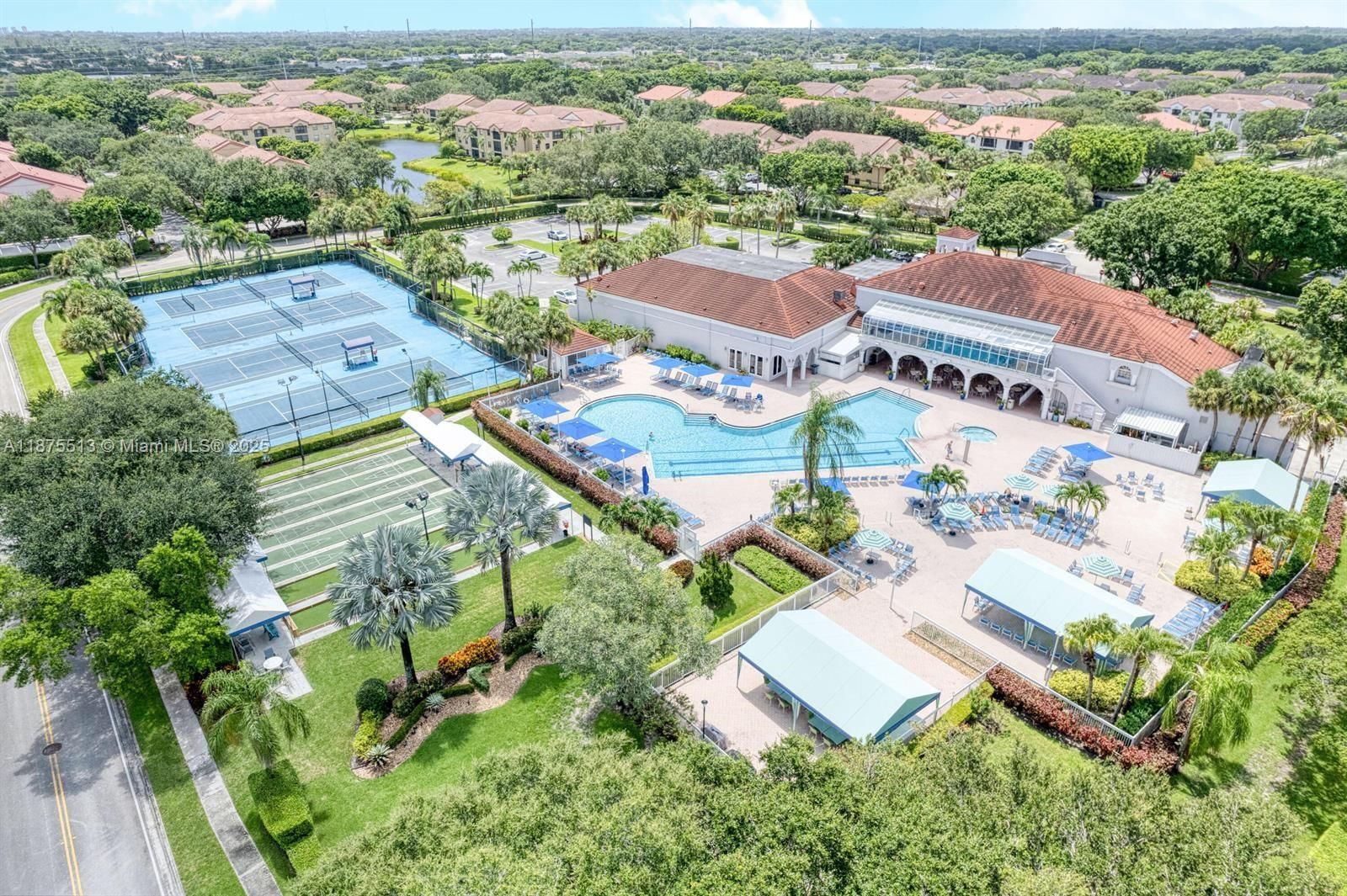Real estate property located at 5147 Europa Dr N, Palm Beach, Excellente Village A,b,c,, Boynton Beach, FL