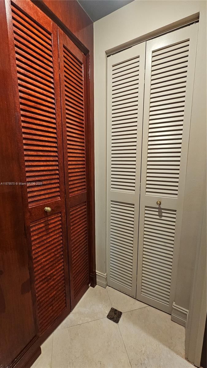Real estate property located at 1985 Ocean Dr #20A, Broward, Hemispheres Condo, Hallandale Beach, FL