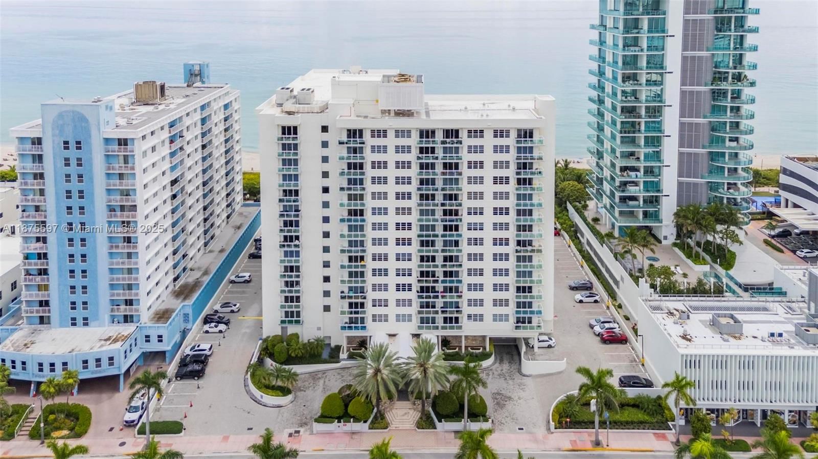 Real estate property located at 6917 Collins Ave #1420, Miami-dade, The Collins Condo, Miami Beach, FL