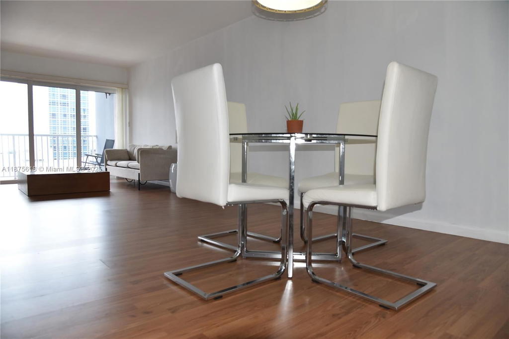 Real estate property located at 6855 Abbott Ave #703, Miami-dade, Villa Royal Condo, Miami Beach, FL