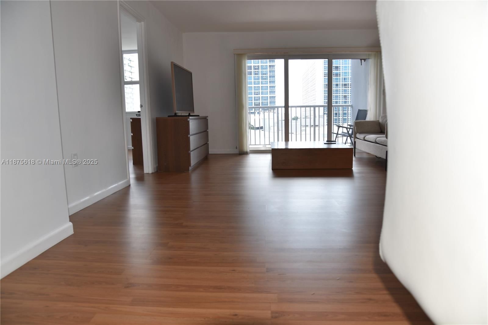 Real estate property located at 6855 Abbott Ave #703, Miami-dade, Villa Royal Condo, Miami Beach, FL