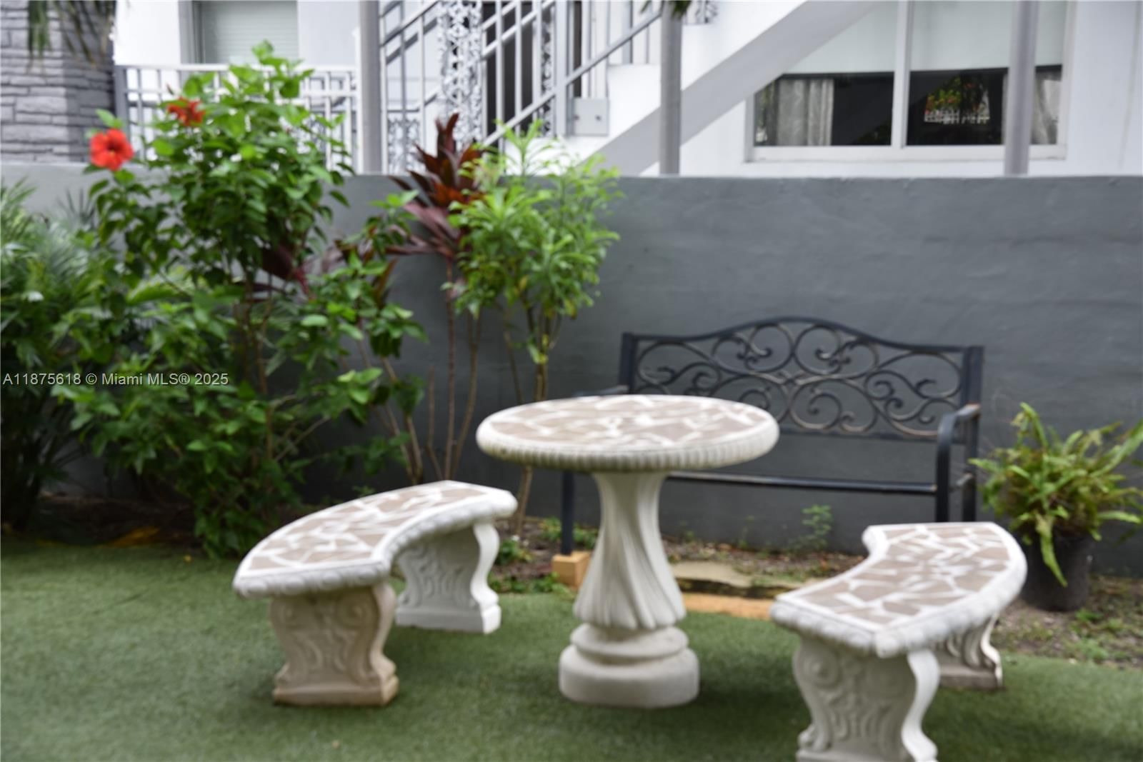 Real estate property located at 6855 Abbott Ave #703, Miami-dade, Villa Royal Condo, Miami Beach, FL