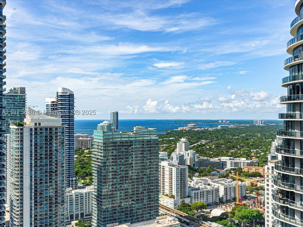 Real estate property located at 801 Miami Ave #4402, Miami-dade, 801 Sma Residences Condo, Miami, FL