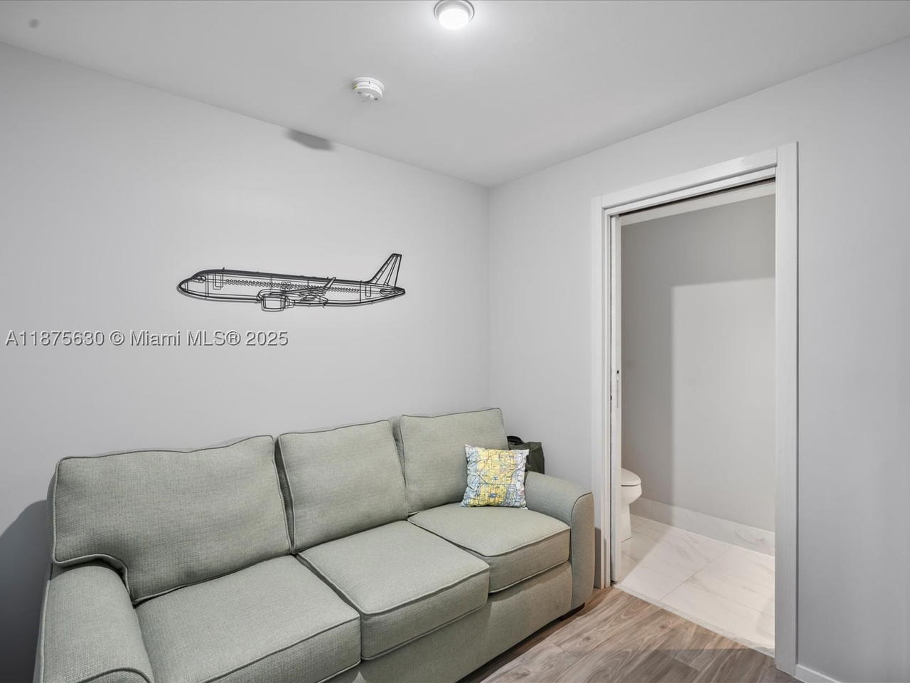 Real estate property located at 801 Miami Ave #4402, Miami-dade, 801 Sma Residences Condo, Miami, FL