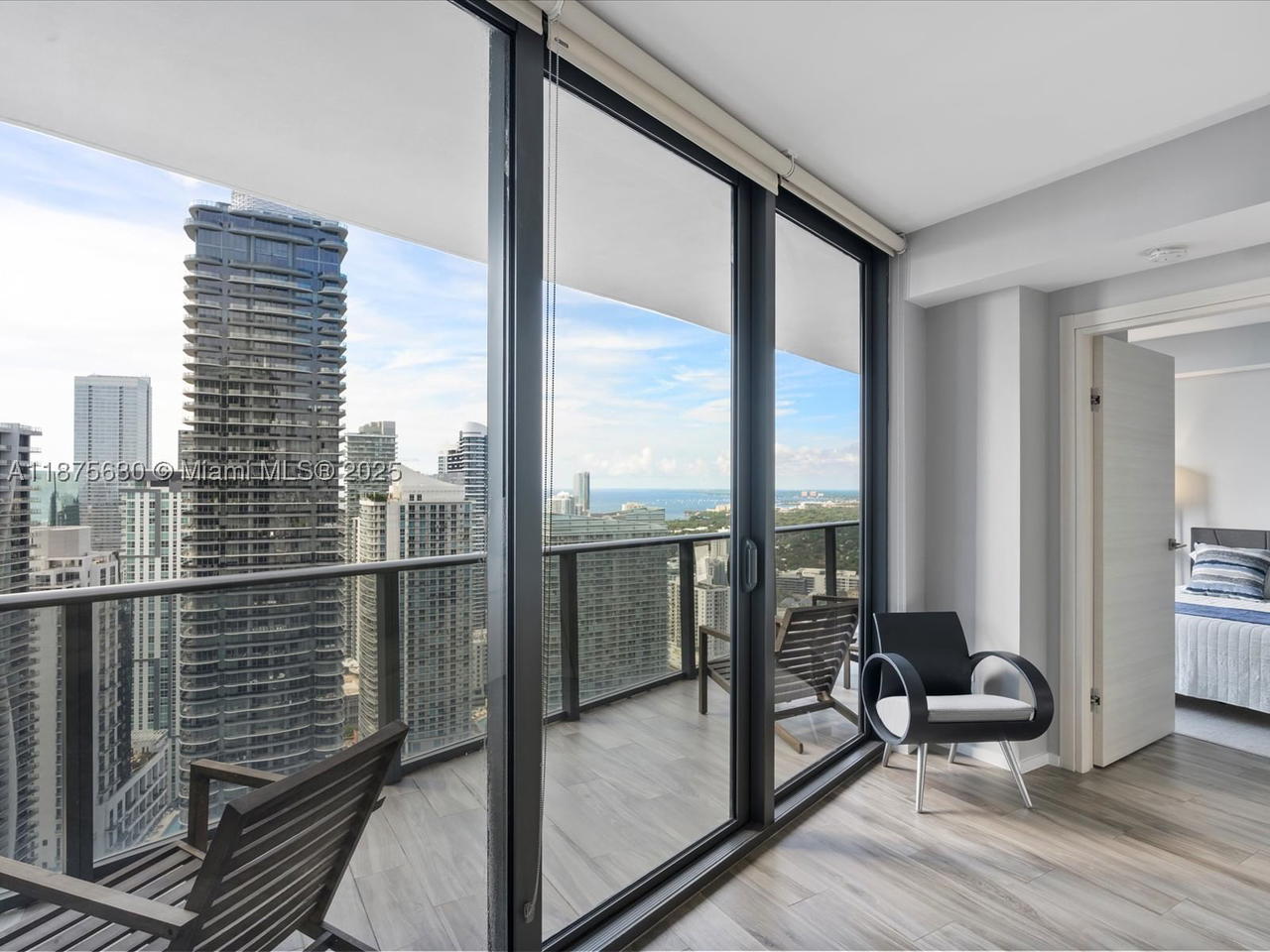 Real estate property located at 801 Miami Ave #4402, Miami-dade, 801 Sma Residences Condo, Miami, FL