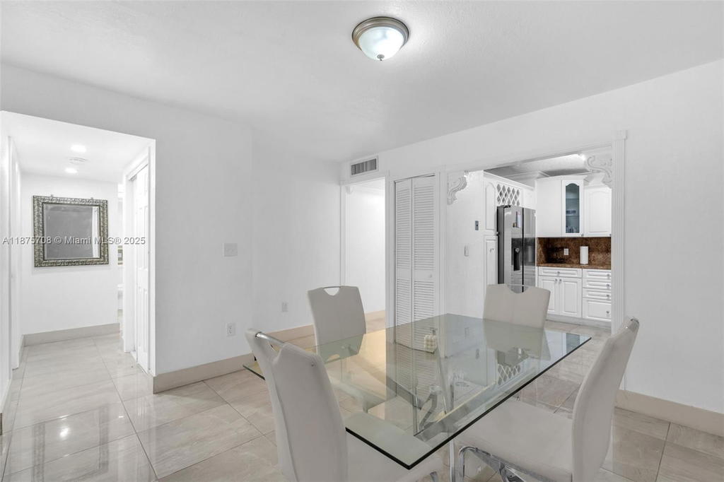 Real estate property located at 1630 46th St #406E, Miami-dade, Silver Spring Tower Condo, Hialeah, FL