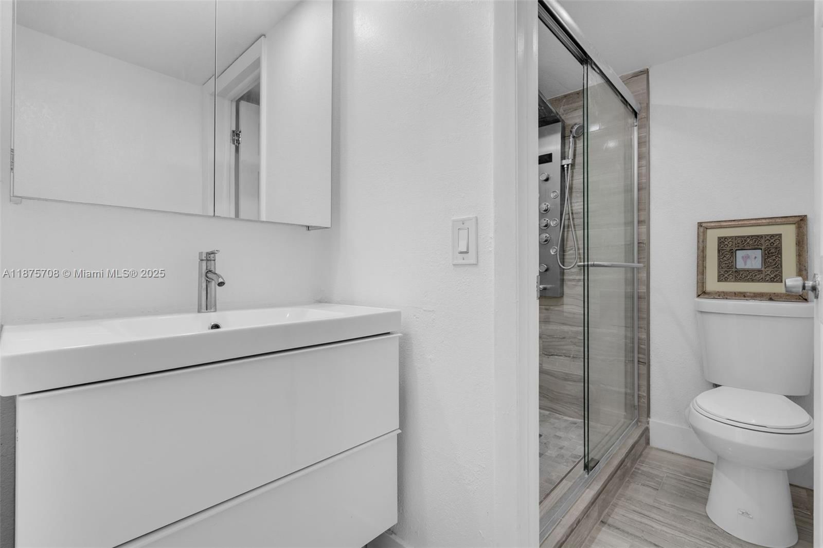 Real estate property located at 1630 46th St #406E, Miami-dade, Silver Spring Tower Condo, Hialeah, FL