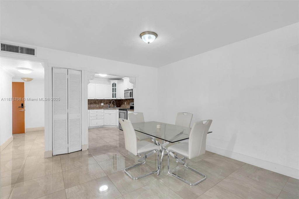 Real estate property located at 1630 46th St #406E, Miami-dade, Silver Spring Tower Condo, Hialeah, FL