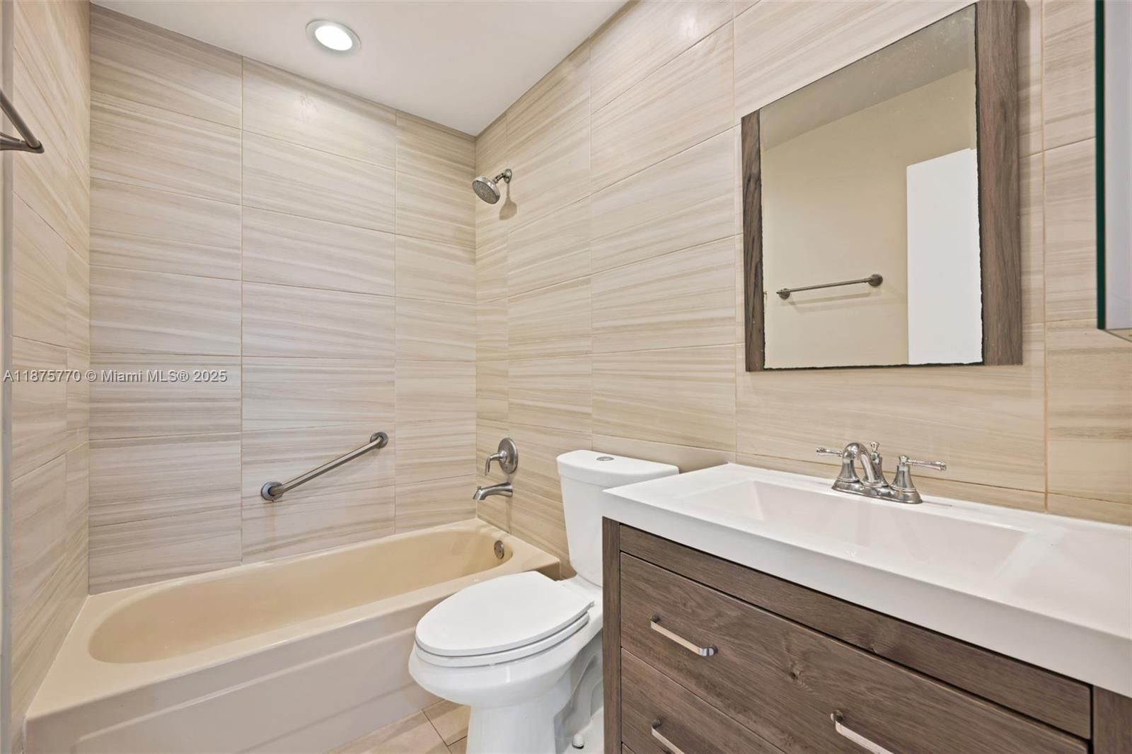 Real estate property located at 200 97th Ave, Broward, Jacaranda Parcel 608, Plantation, FL