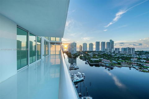 Real estate property located at 400 Sunny Isles Blvd #1707, Miami-dade, 400 Sunny Isles Condo Wes, Sunny Isles Beach, FL