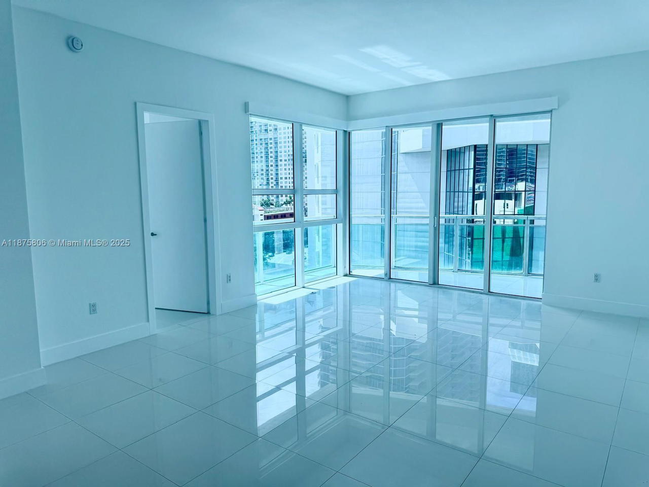 Real estate property located at 951 Brickell Ave #1010, Miami-dade, The Plaza 901 Brickell Co, Miami, FL
